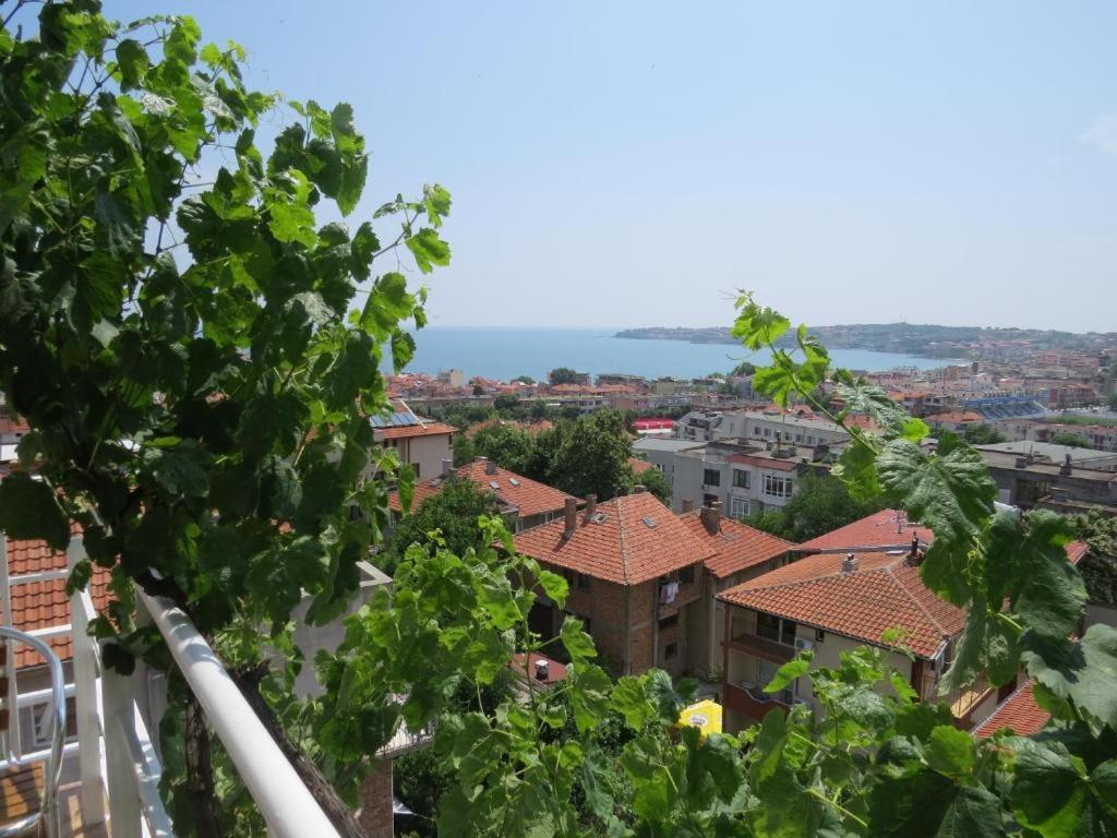 Family Hotel Sofi Sozopol Extérieur photo