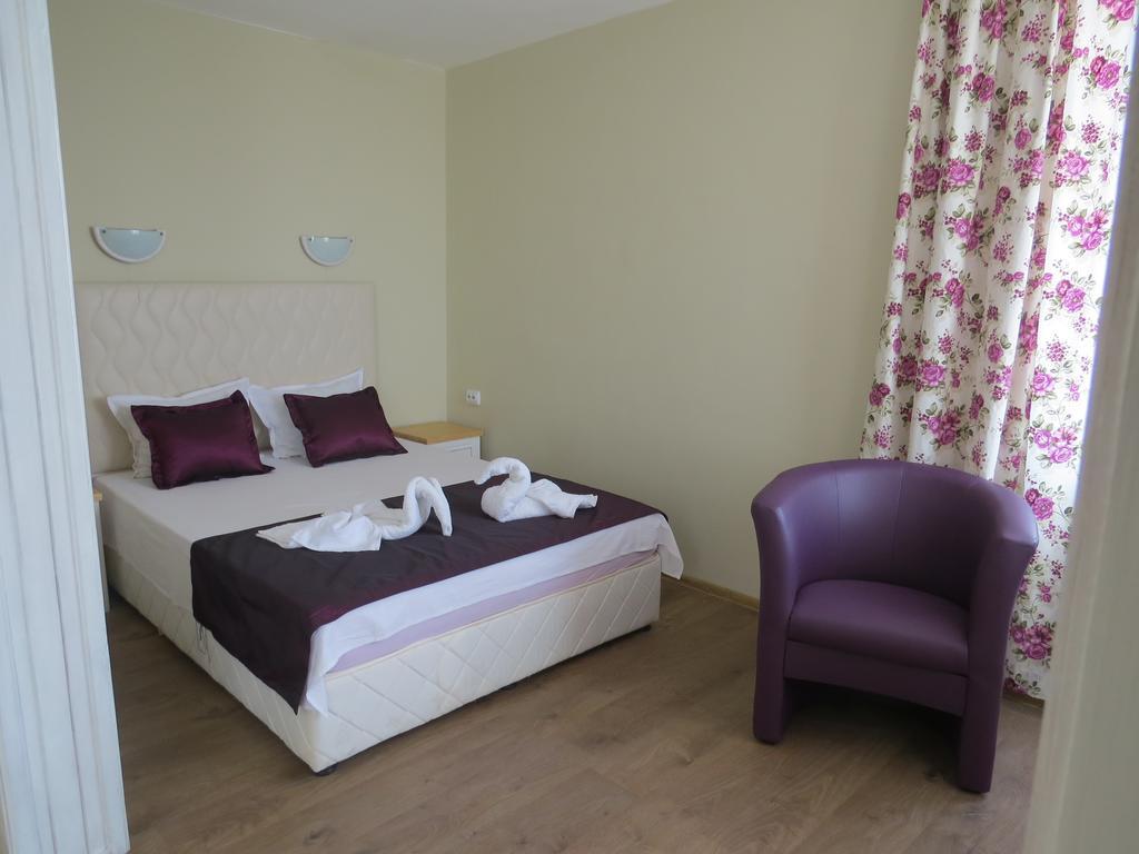 Family Hotel Sofi Sozopol Chambre photo