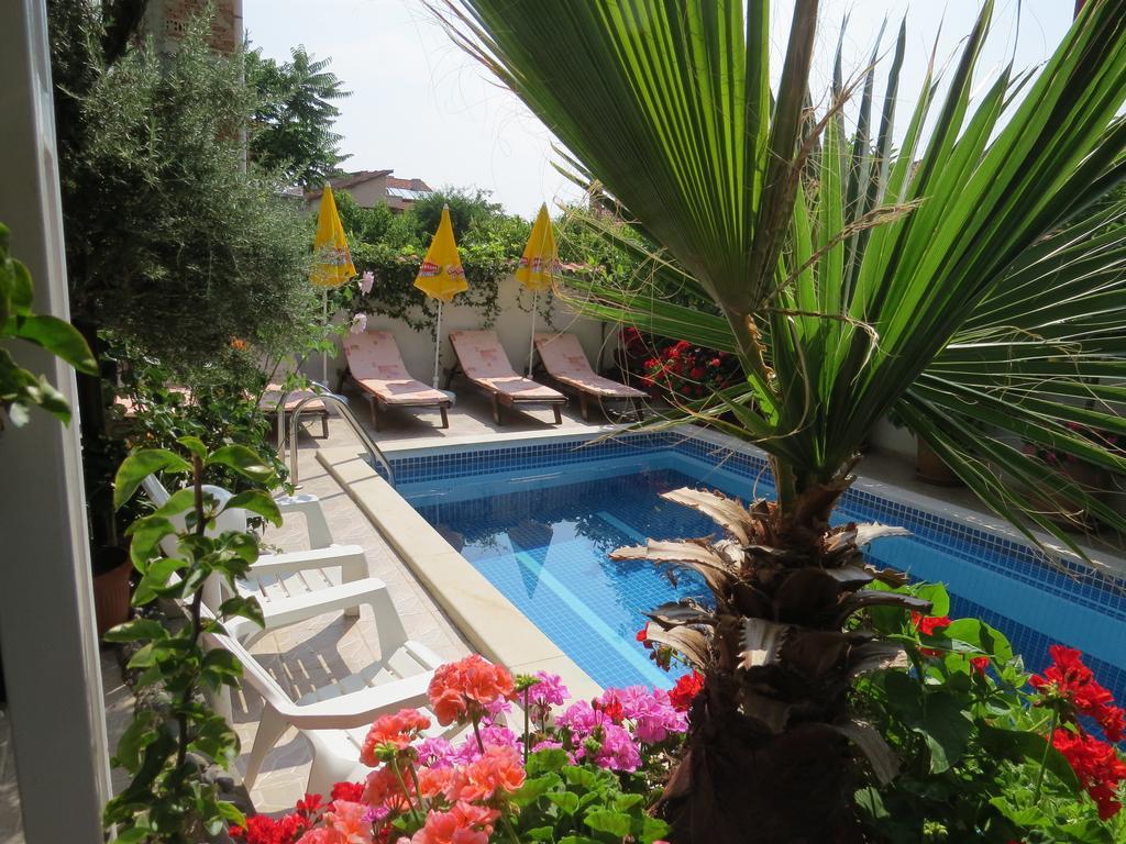 Family Hotel Sofi Sozopol Extérieur photo