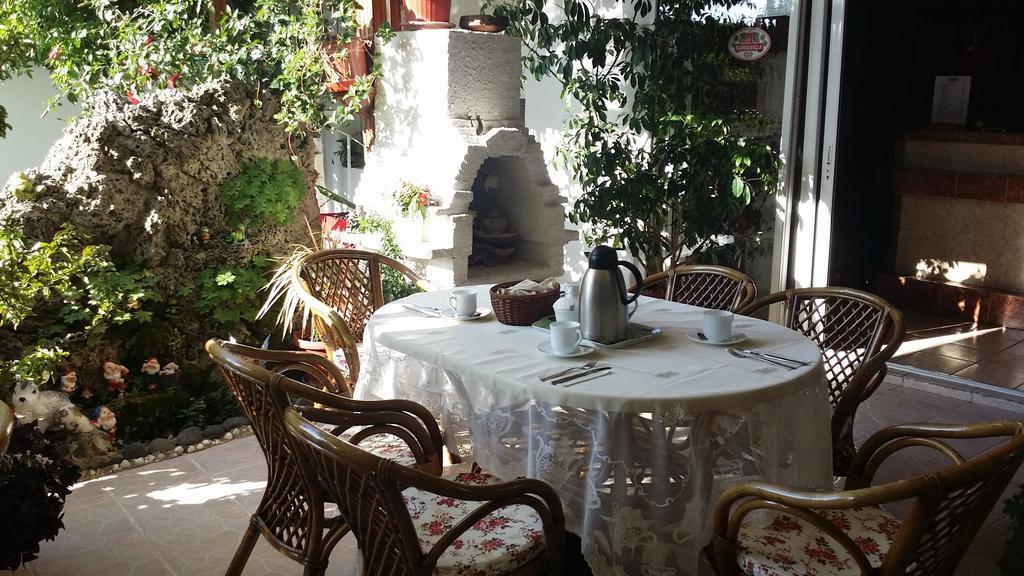 Family Hotel Sofi Sozopol Extérieur photo