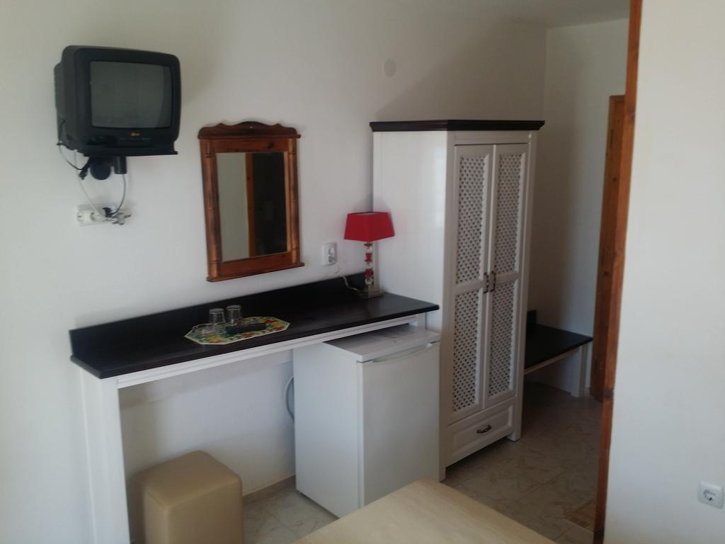 Family Hotel Sofi Sozopol Extérieur photo