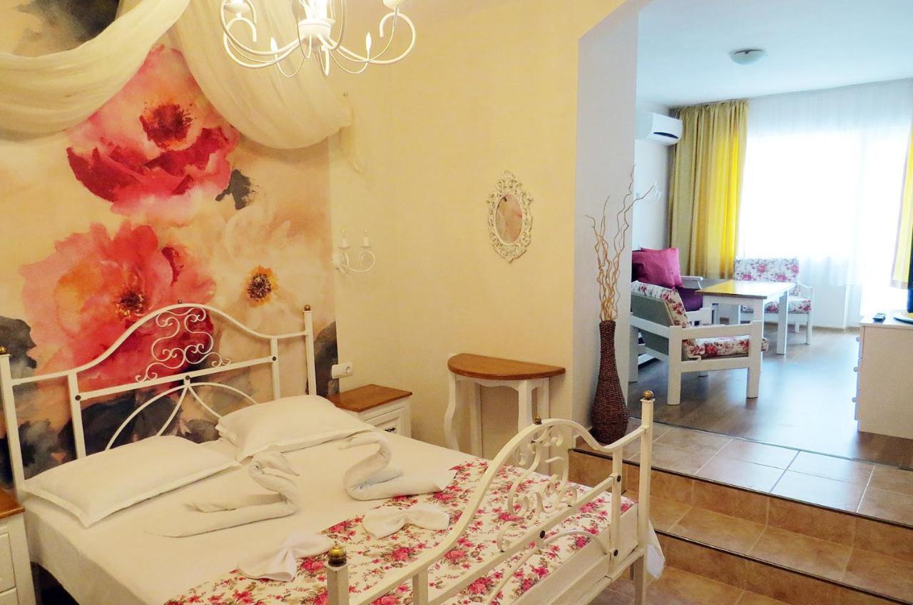 Family Hotel Sofi Sozopol Extérieur photo